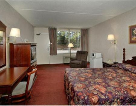 Travel Inn Хоумууд Стая снимка