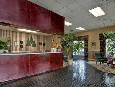 Travel Inn Хоумууд Интериор снимка