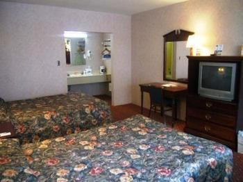 Travel Inn Хоумууд Екстериор снимка